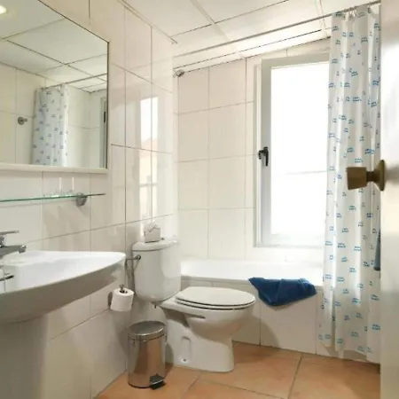 Welcoming In With Pool *